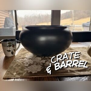 Crate and Barrel Jimena Black Ceramic Bowl- Large Centerpiece $155. Huge Sale